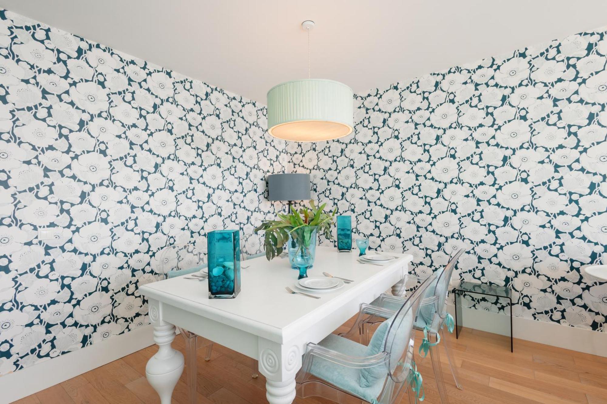 With Stunning Sea Views, Puerto Banus Apartamento